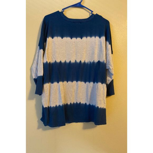 Olive and Vine tie dye Sweater - Picture 4 of 4